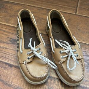 Sperry Tan and White Women's Sandals